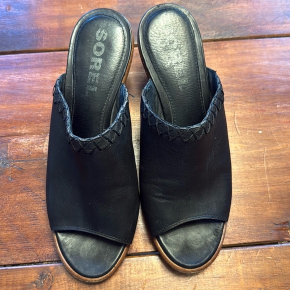 Sorel Shoes - Sorel Black Leather Slip-On Mules